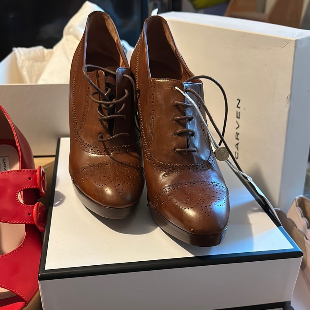 Ralph Lauren Purple Label Brown Leather Heels